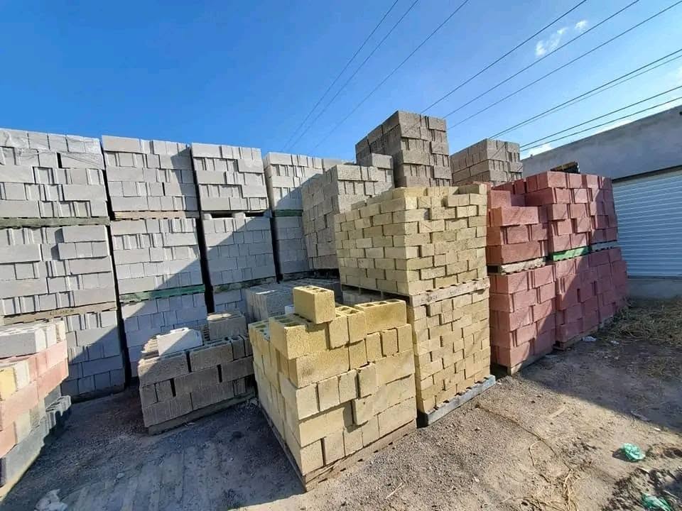 Bloques de colores en pallets